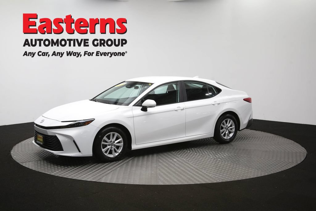 Used 2025 Toyota Camry LE FWD image 56