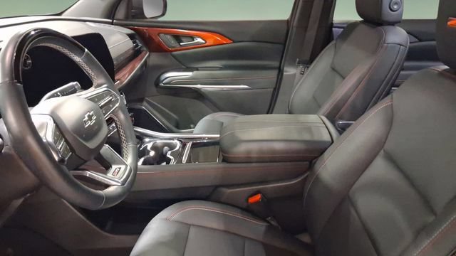 Used 2024 Chevrolet Traverse Z71 w/ Enhanced Driving Package AWD/4WD image 10