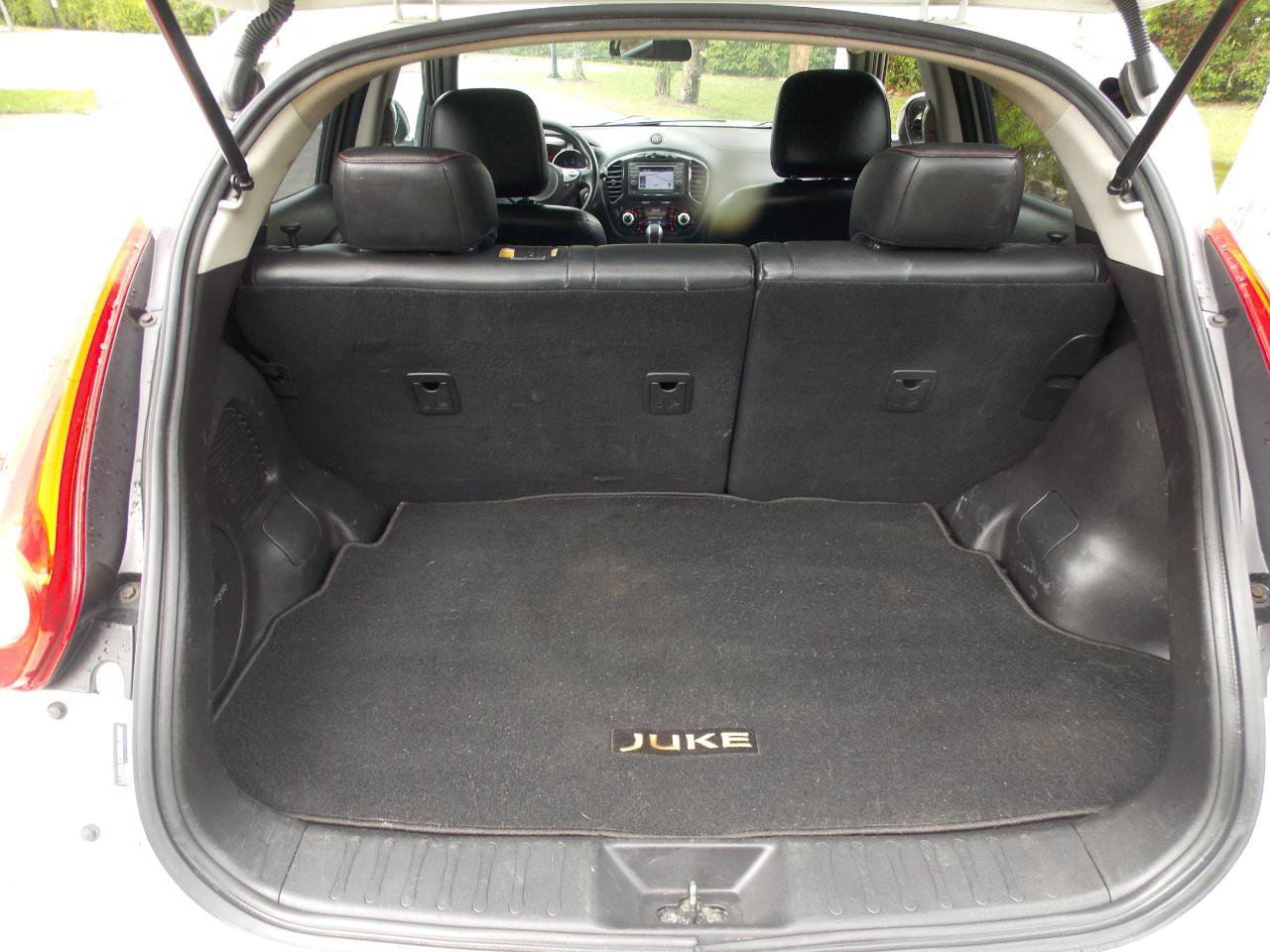 Used 2012 Nissan Juke SL w/ Sport Pkg image 11