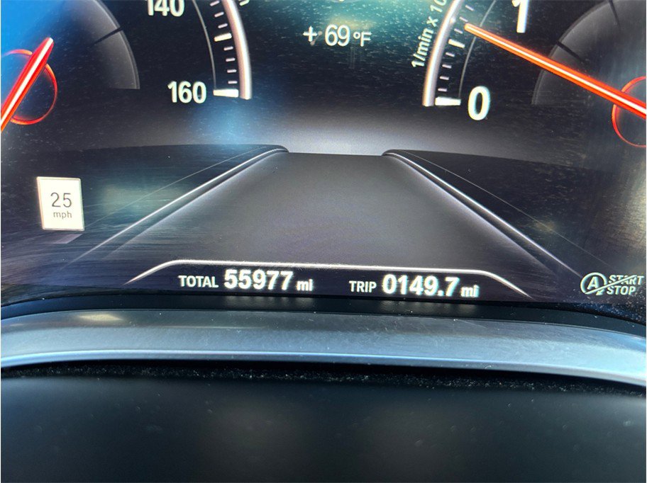 Used 2019 BMW 740i 740i Sedan 4D w/ M Sport Package image 25