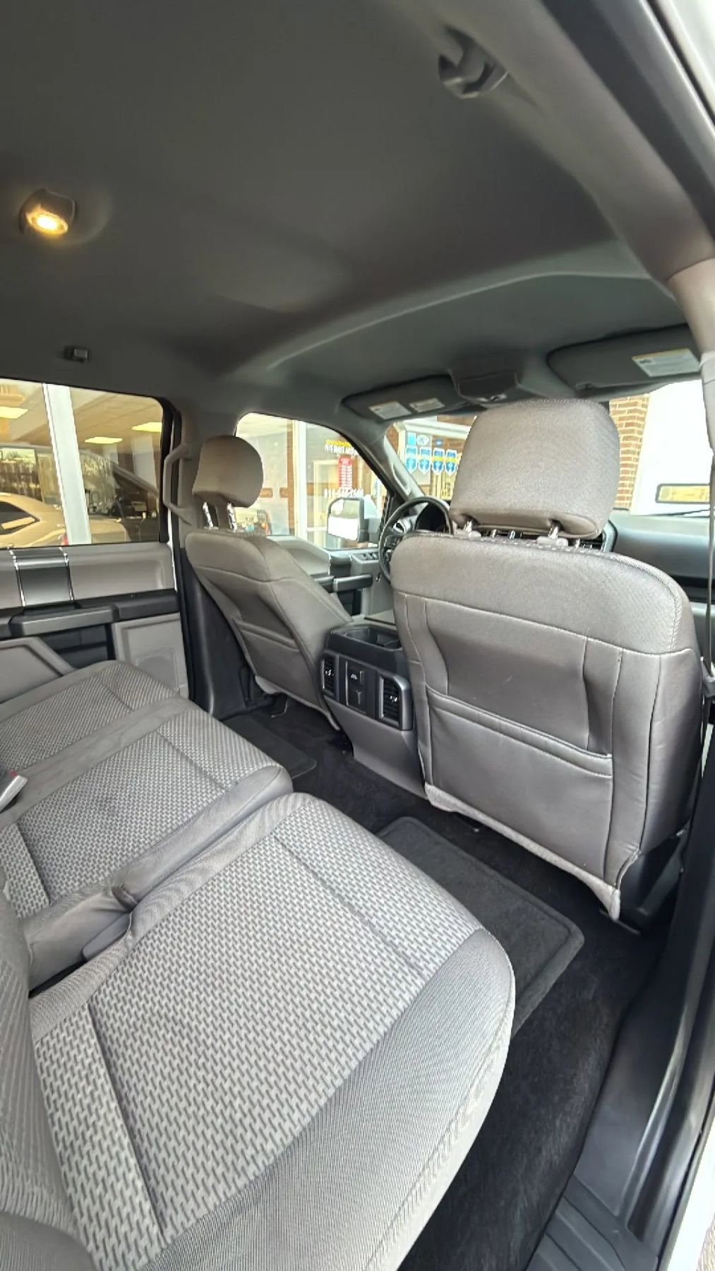 Used 2015 Ford F150 XLT w/ Equipment Group 302A Luxury image 26