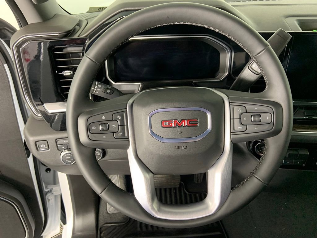 Used 2026 GMC Sierra 1500 Elevation image 33
