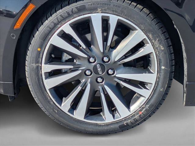 Used 2019 Lincoln MKZ Reserve image 25