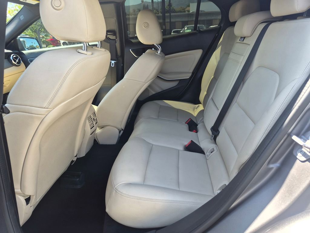 Used 2019 Mercedes-Benz GLA 250 image 24
