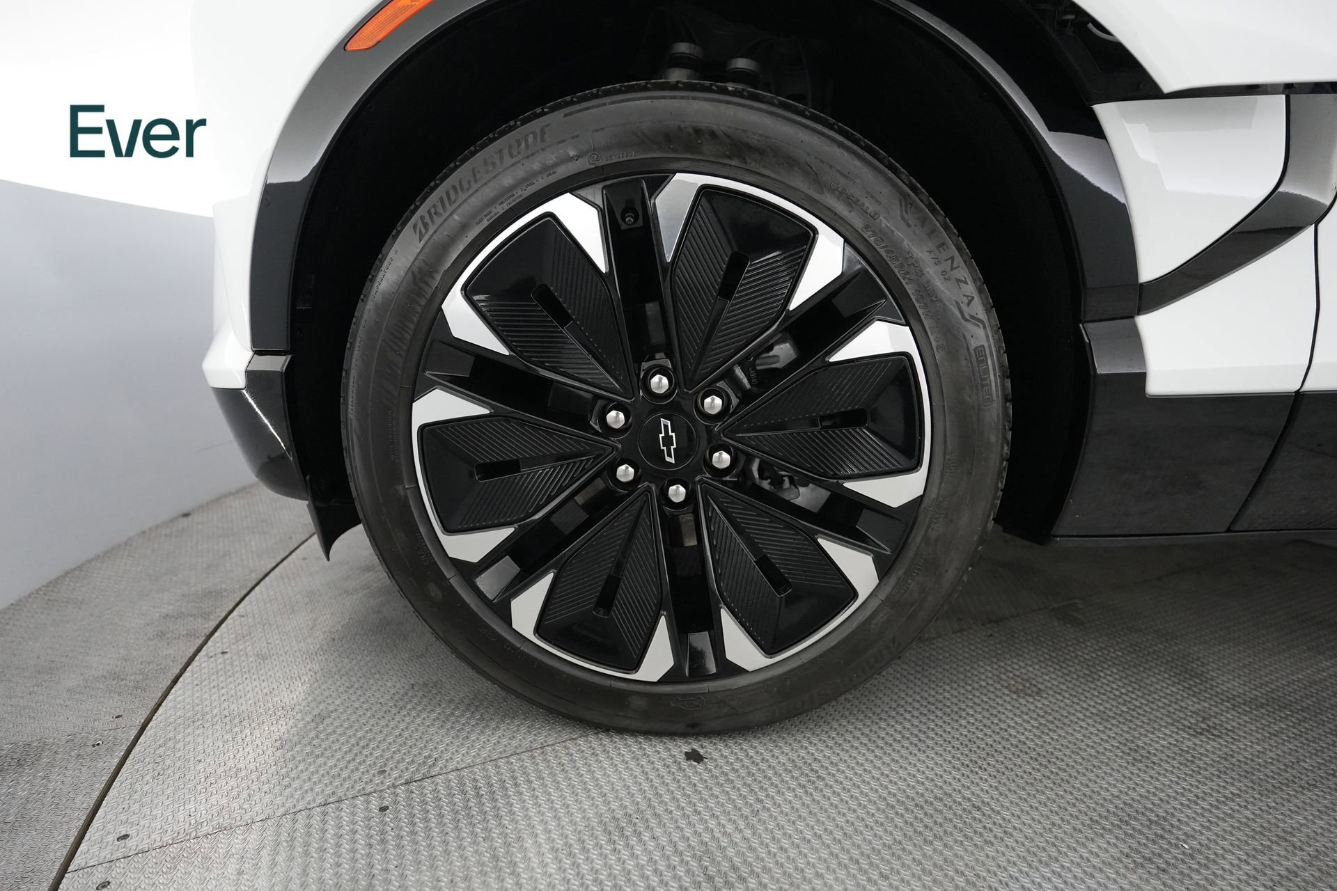 Used 2024 Chevrolet Blazer EV RS AWD/4WD image 19