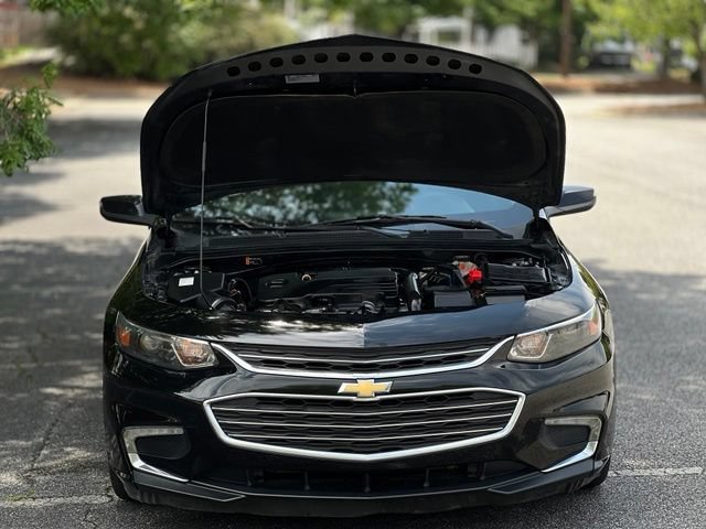 Used 2017 Chevrolet Malibu LT w/ Leather Package FWD image 42