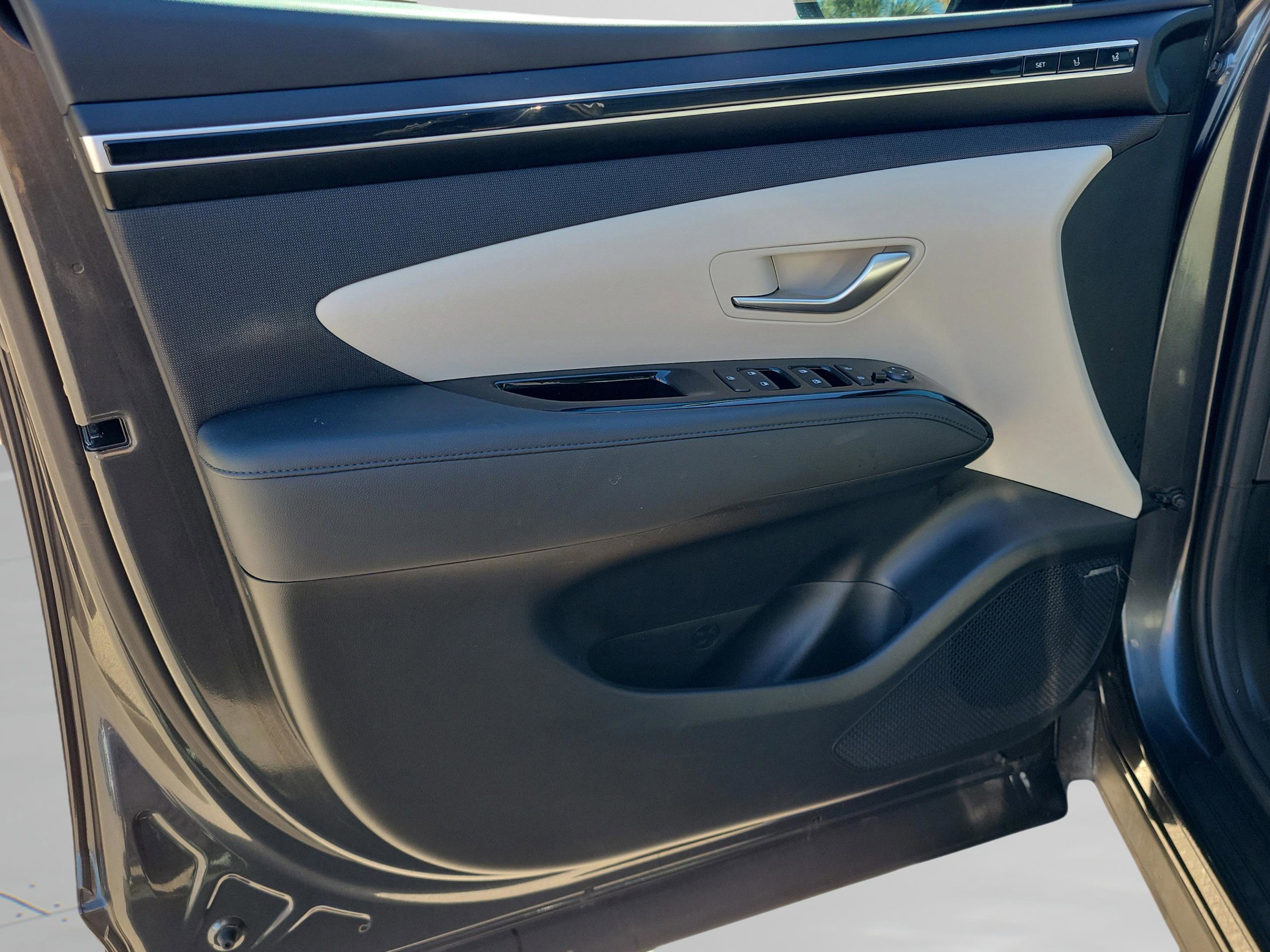 Certified 2024 Hyundai Tucson Limited image 33