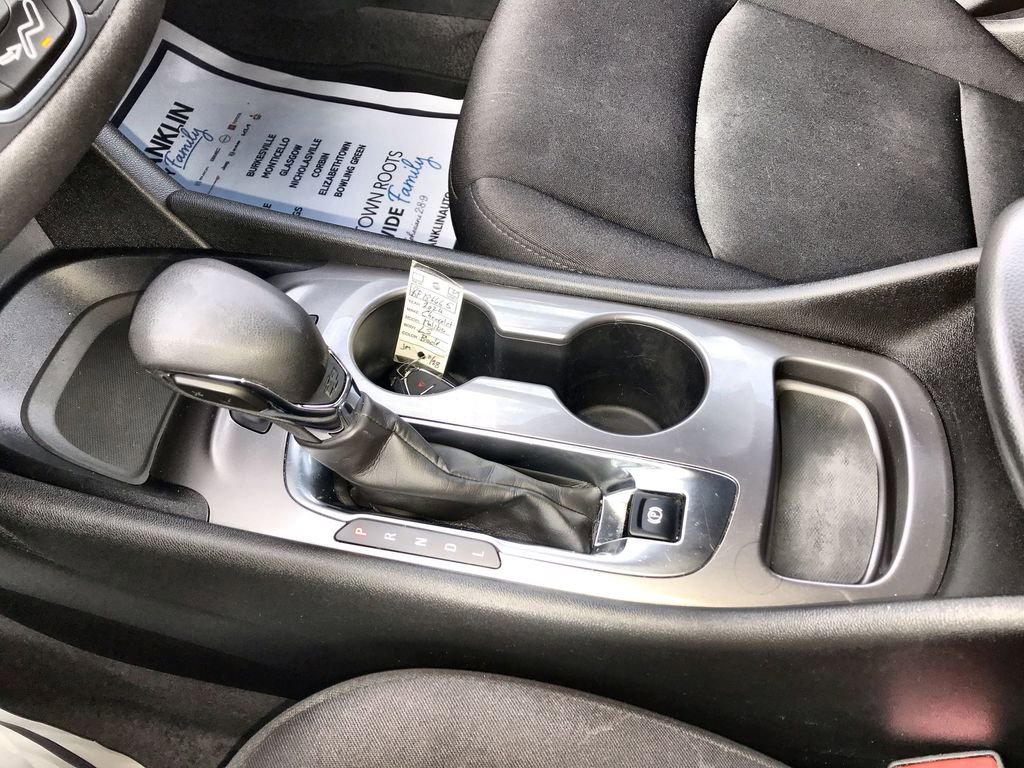 Used 2024 Chevrolet Malibu LS image 19