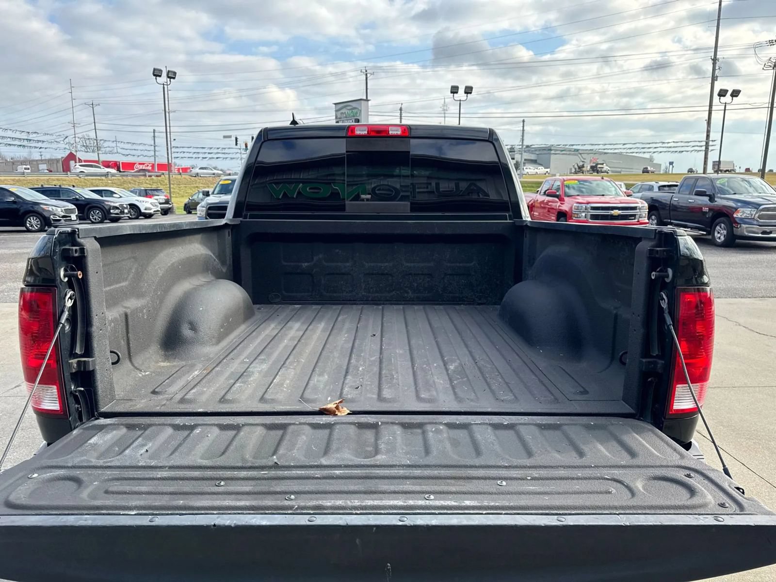 Used 2017 RAM 1500 Lone Star AWD/4WD image 9