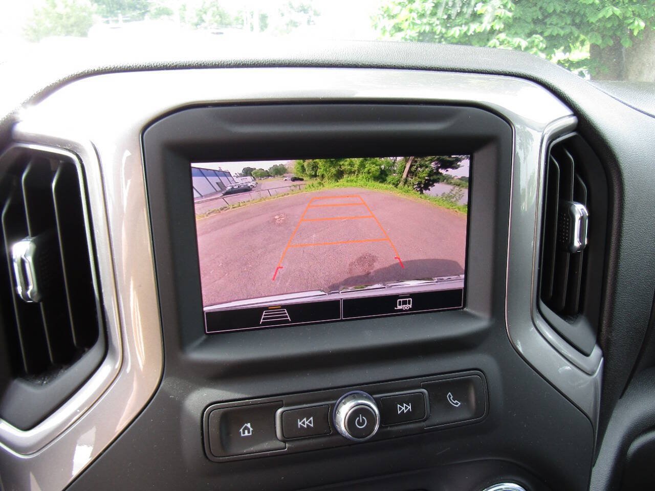 Used 2024 GMC Sierra 1500 Pro w/ Graphite Edition AWD/4WD image 12