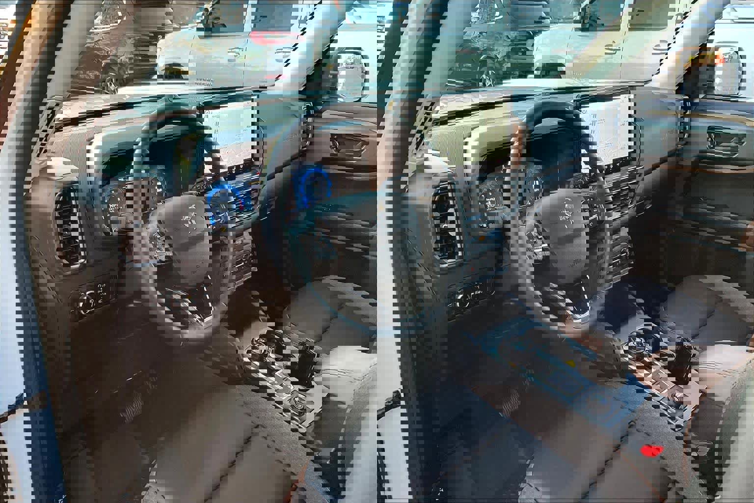 Used 2025 Ford Bronco Sport Outer Banks w/ Outer Banks Tech Package+ image 17