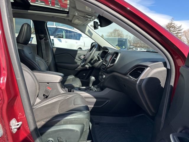 Used 2021 Jeep Cherokee Limited w/ Elite Package AWD/4WD image 18