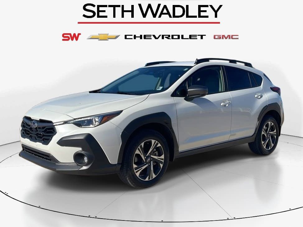 Used 2024 Subaru Crosstrek 2.0i Premium w/ Crosstrek Mirror Package image 3