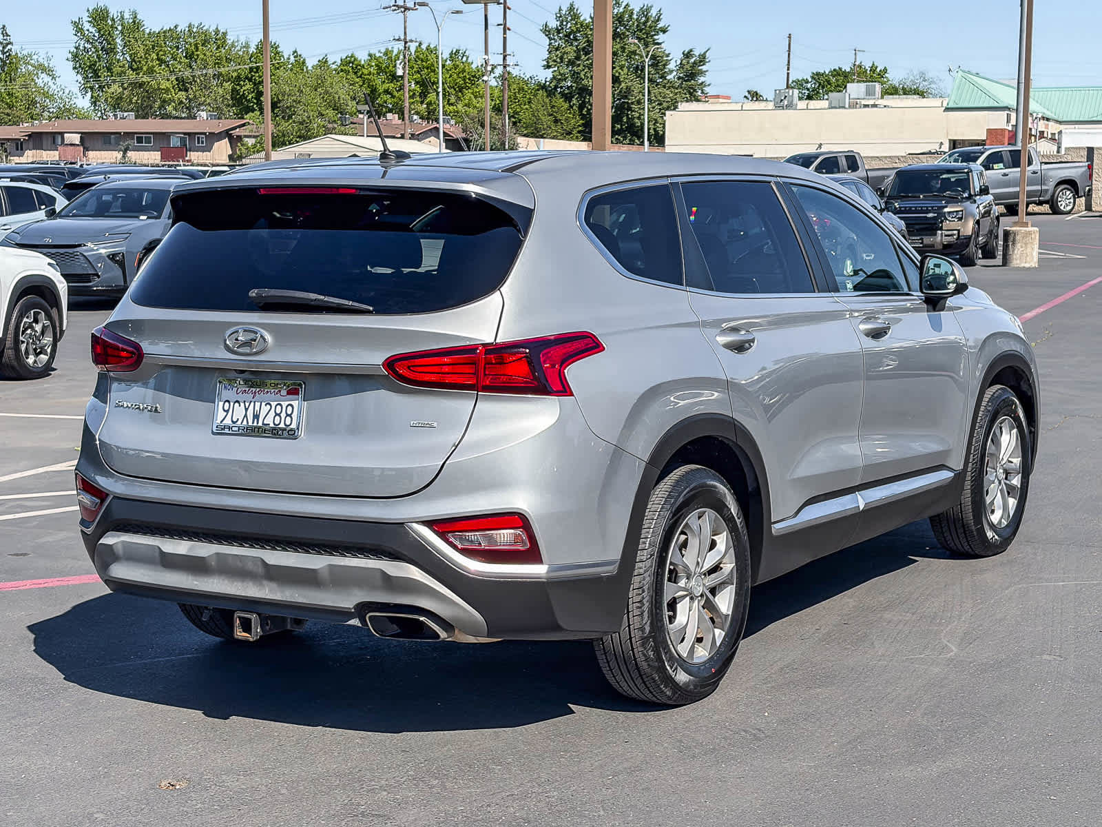 Used 2020 Hyundai Santa Fe SE AWD/4WD image 4
