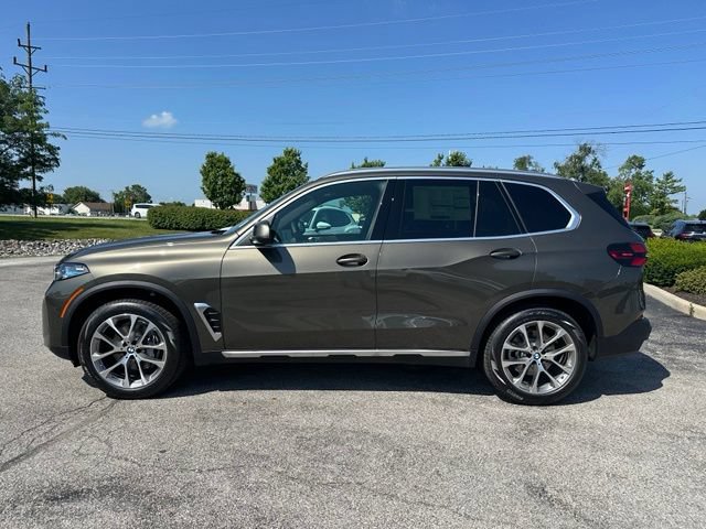 New 2026 BMW X5 xDrive40i w/ Climate Comfort Package AWD/4WD image 7