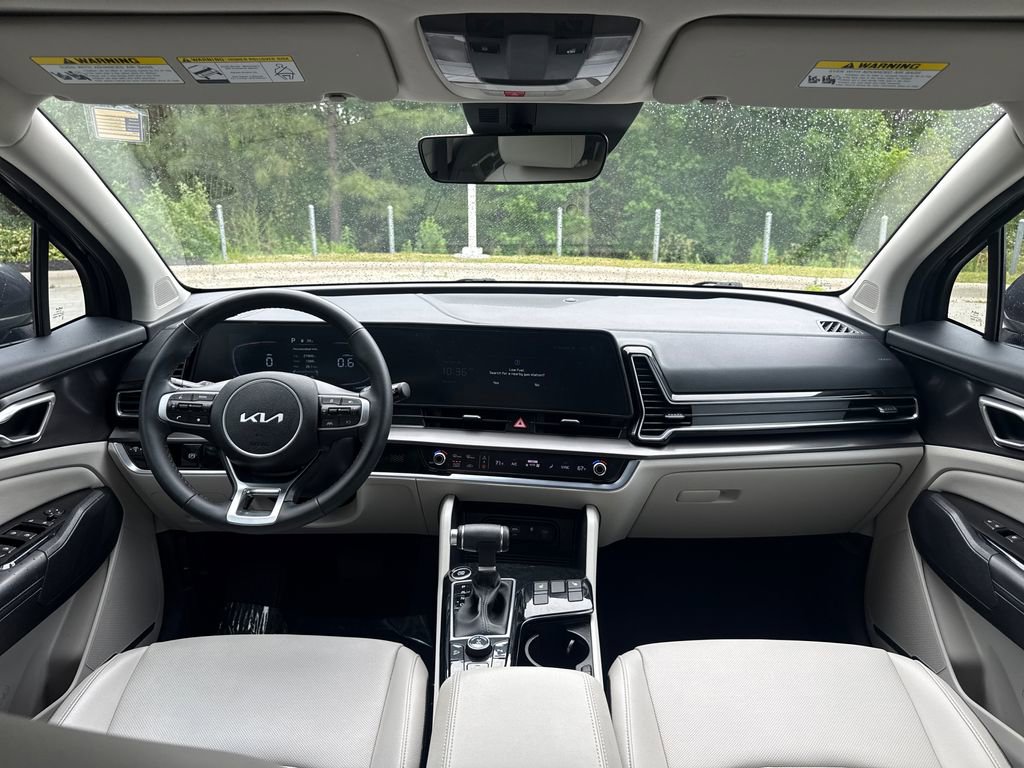 Used 2024 Kia Sportage EX AWD/4WD image 17