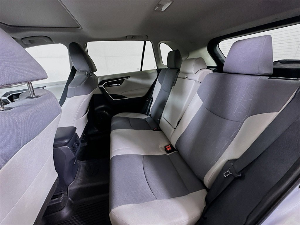 Used 2019 Toyota RAV4 XLE image 14