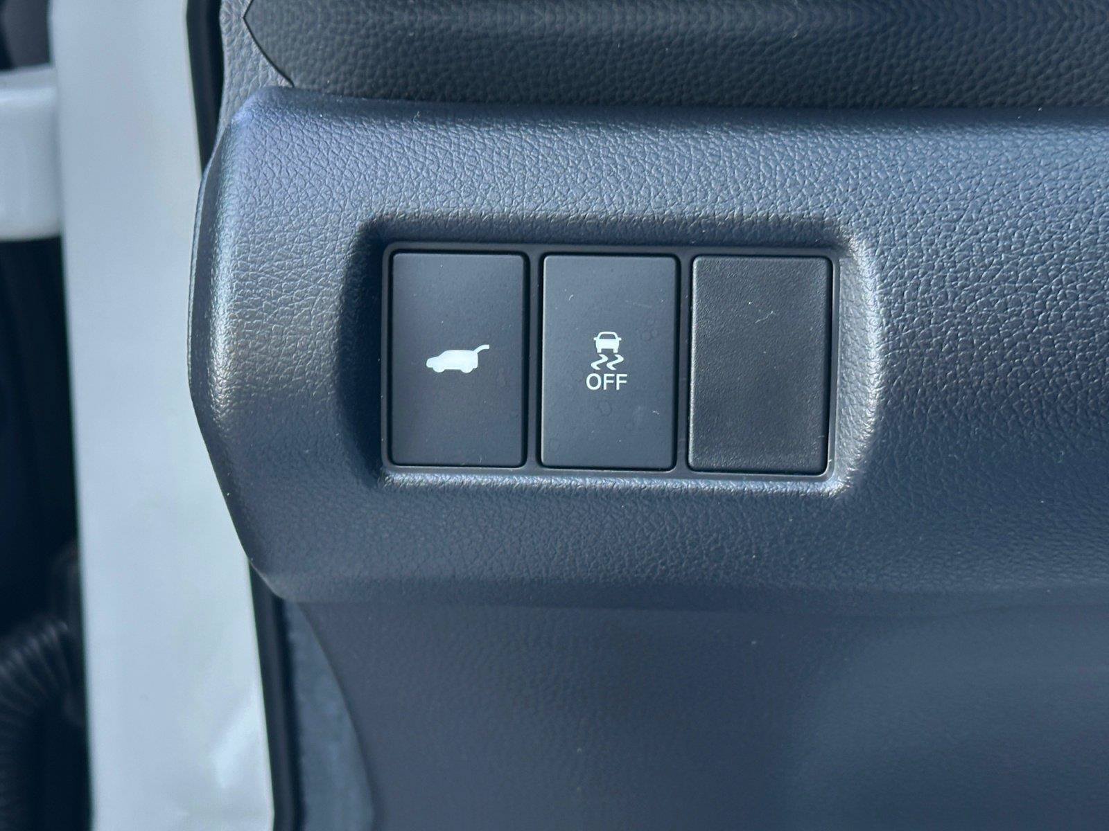 Used 2025 Honda Pilot Touring image 19