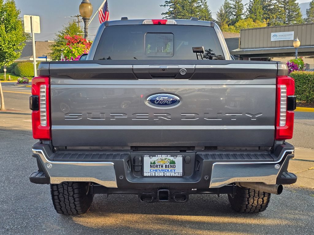 Used 2026 Ford F350 Lariat AWD/4WD image 6