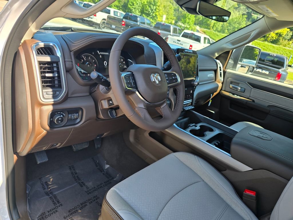 New 2026 RAM 3500 Laramie w/ Max Tow Package image 20