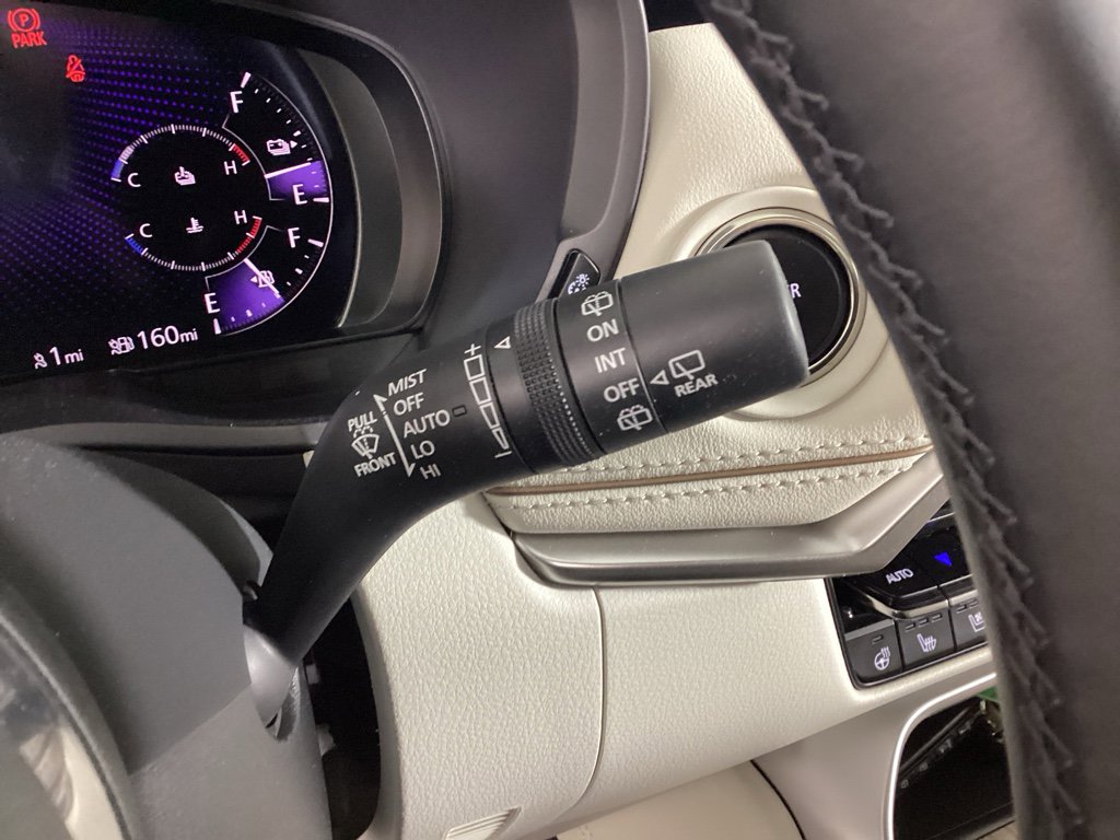 Used 2025 MAZDA CX-90 Plug-In Hybrid w/ Premium Plus image 25