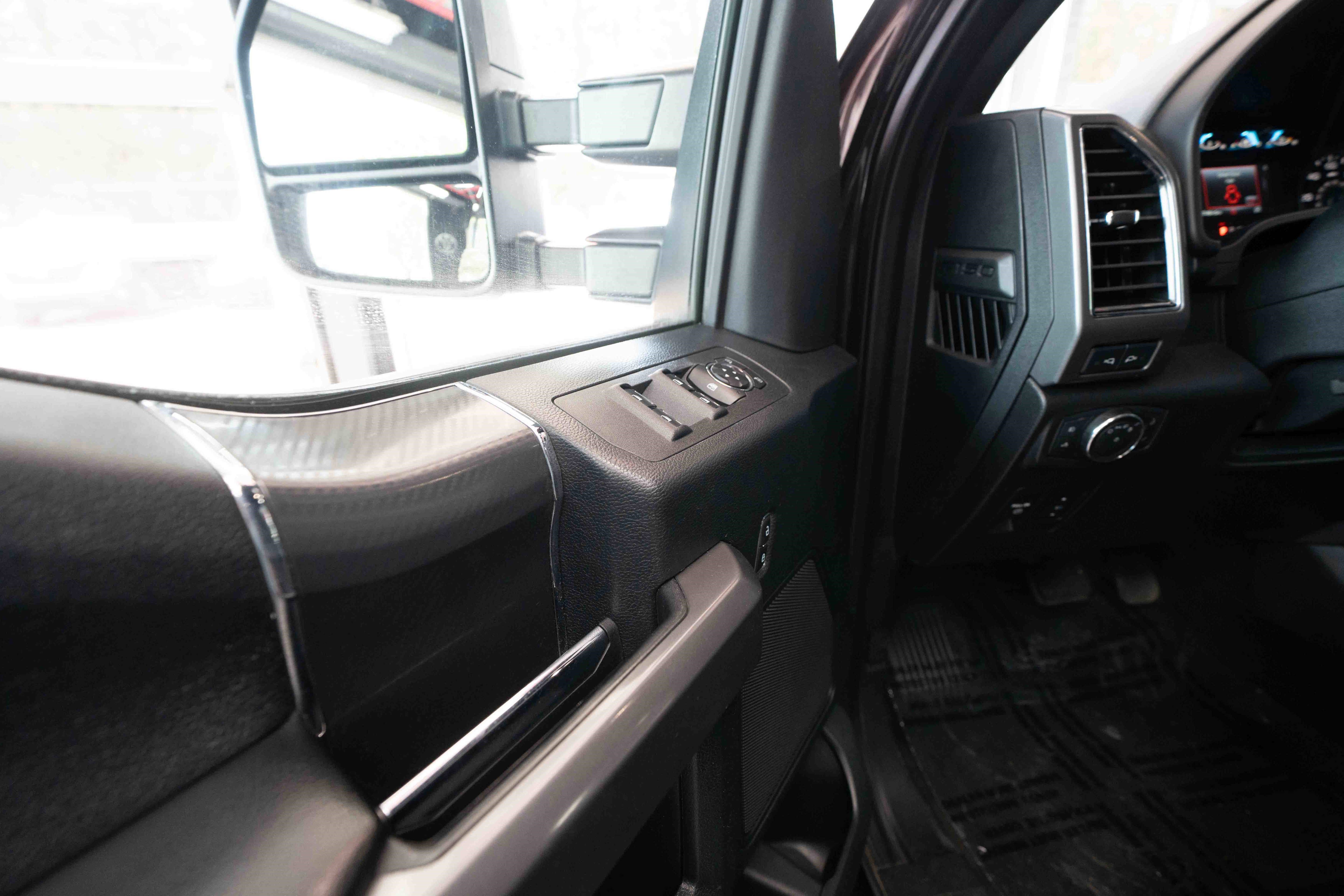 Used 2020 Ford F150 XLT w/ Equipment Group 301A Mid image 7