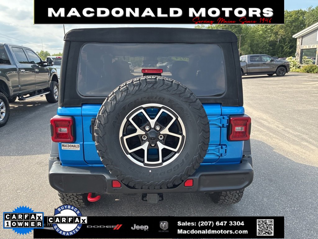 Used 2024 Jeep Wrangler Rubicon w/ Technology Group image 8