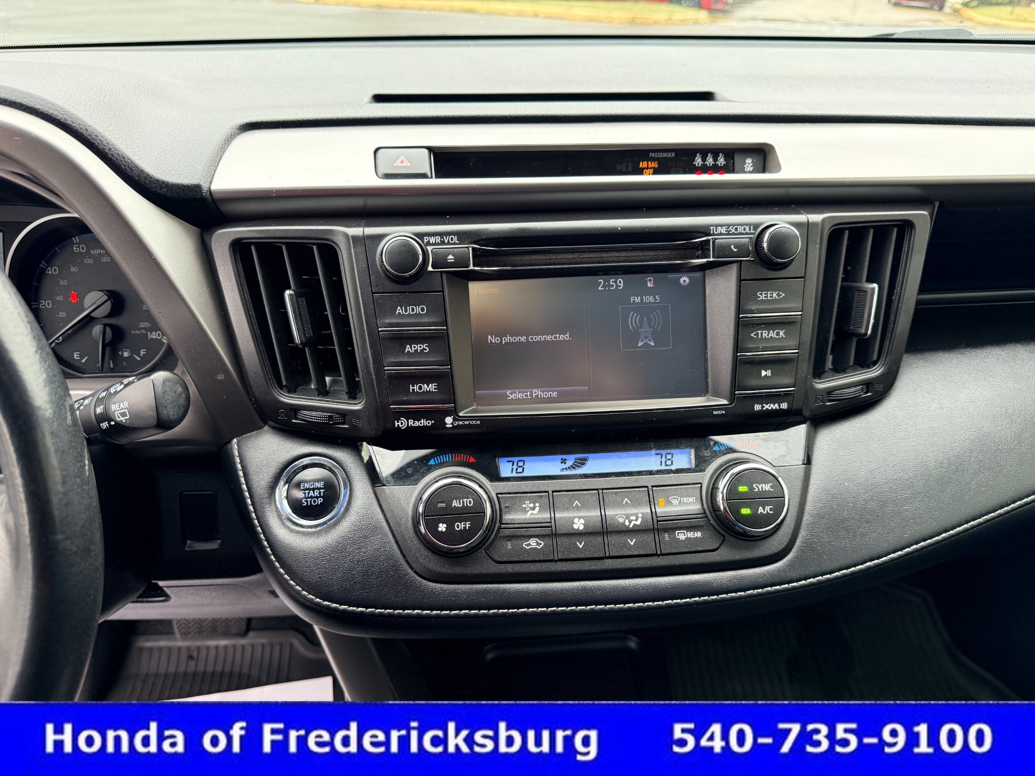 Used 2018 Toyota RAV4 XLE w/ Plus Extra Value Package AWD/4WD image 36