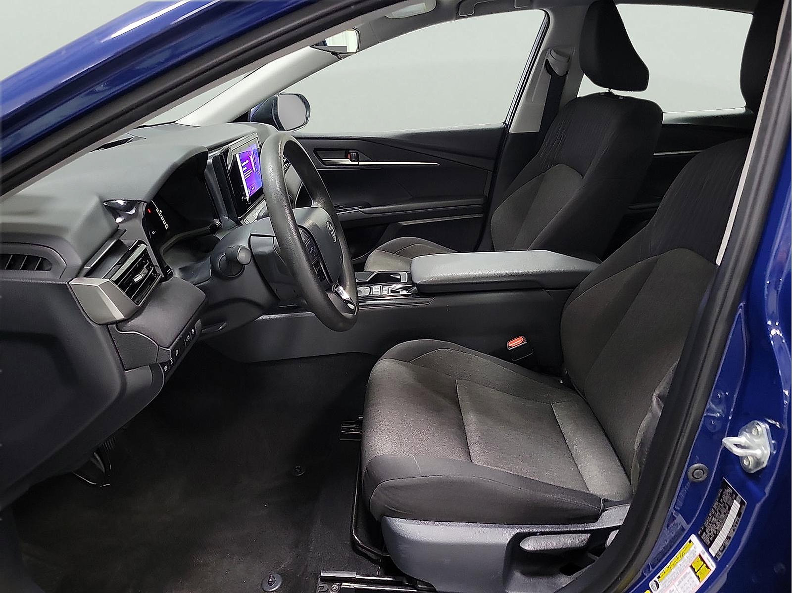 Certified 2025 Toyota Camry LE FWD image 11