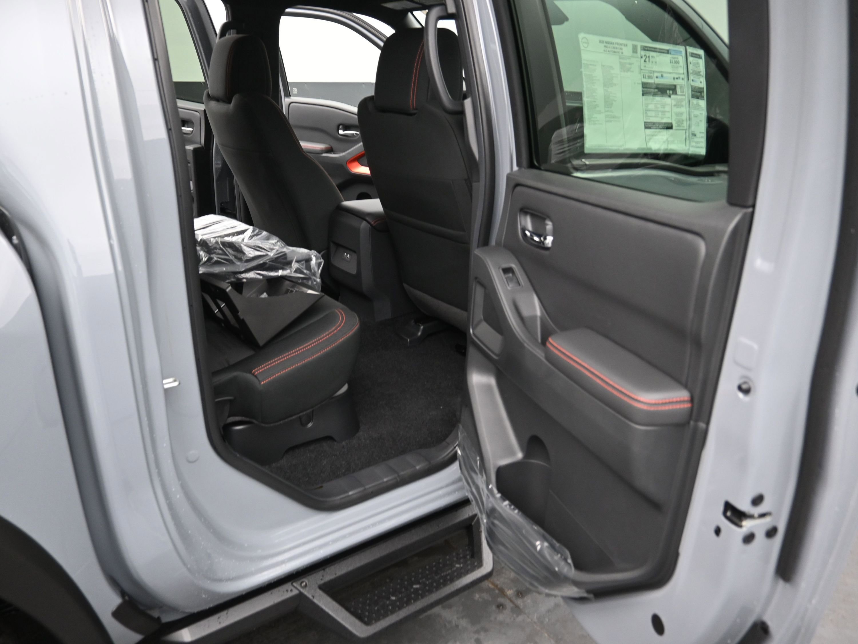 New 2025 Nissan Frontier Pro-X image 16