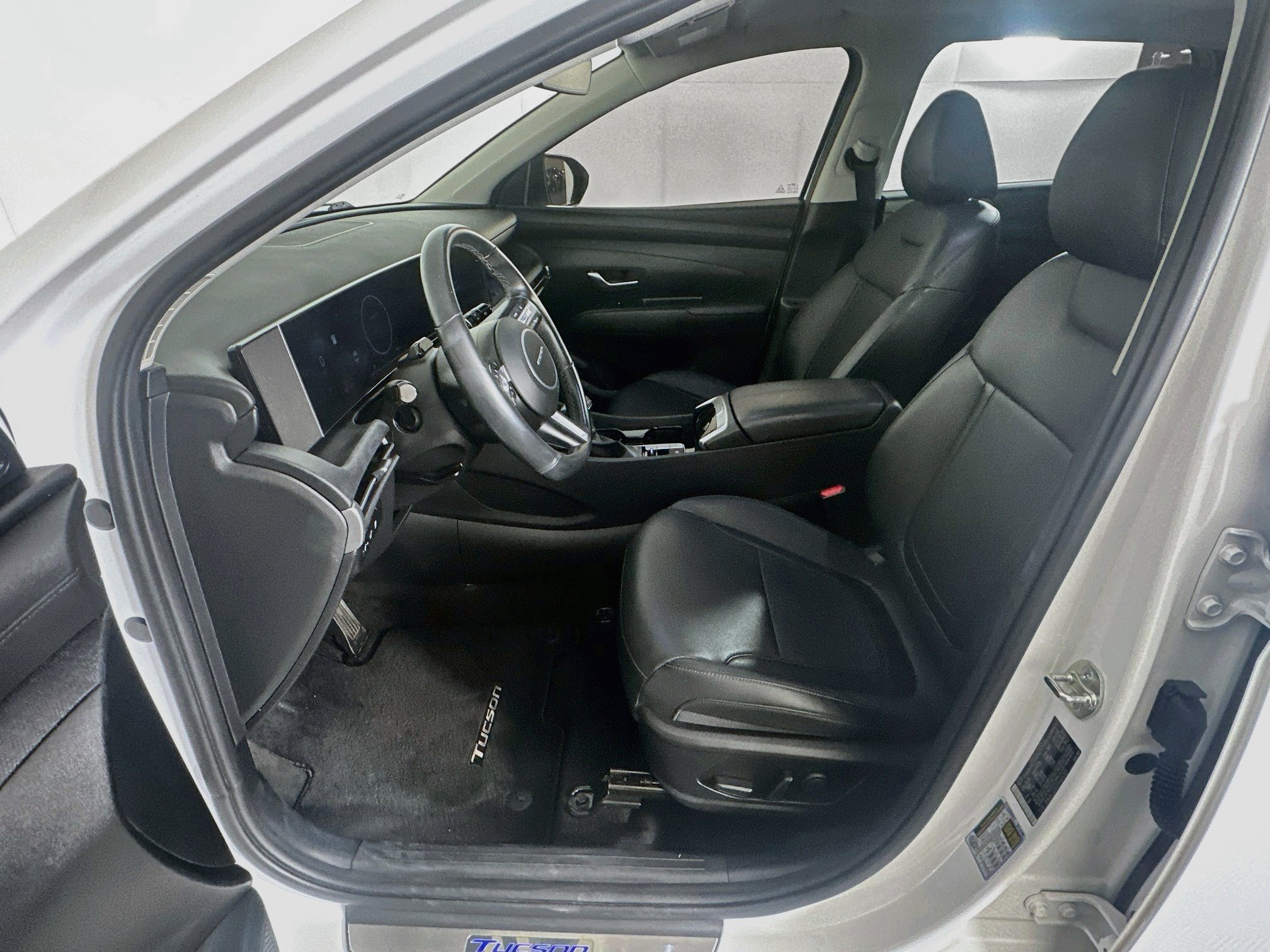 Used 2025 Hyundai Tucson SEL FWD image 13