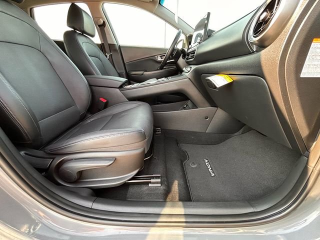 Used 2023 Hyundai Kona Limited w/ Cargo Package image 28