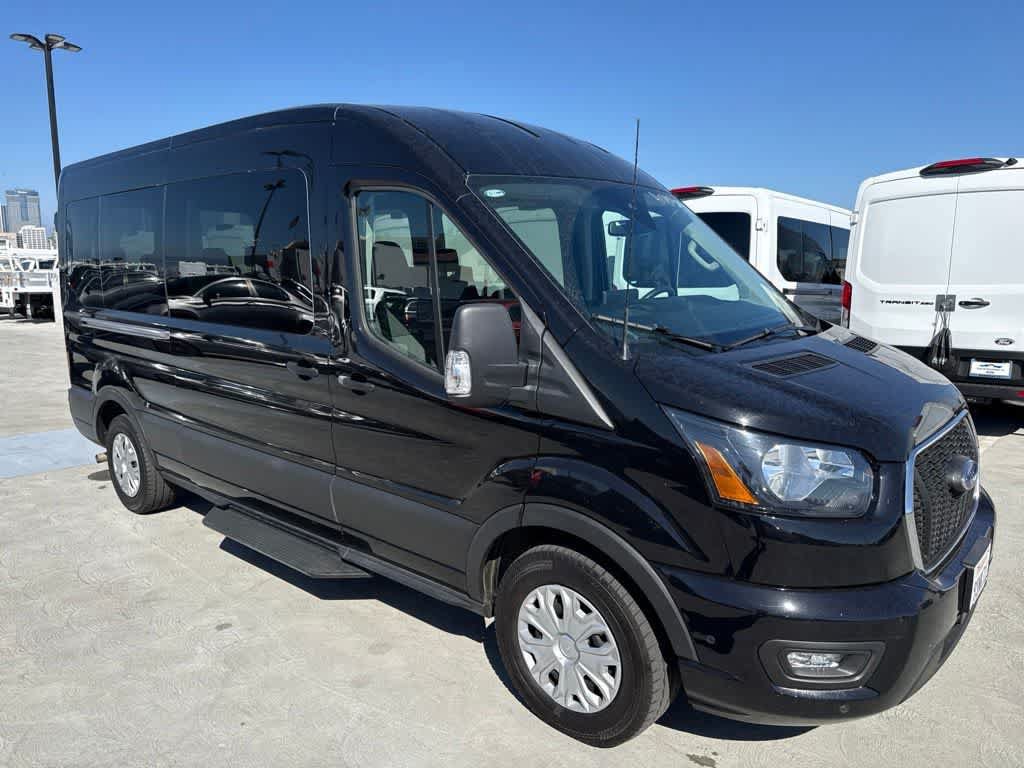 Used 2025 Ford Transit 350 XLT RWD image 6