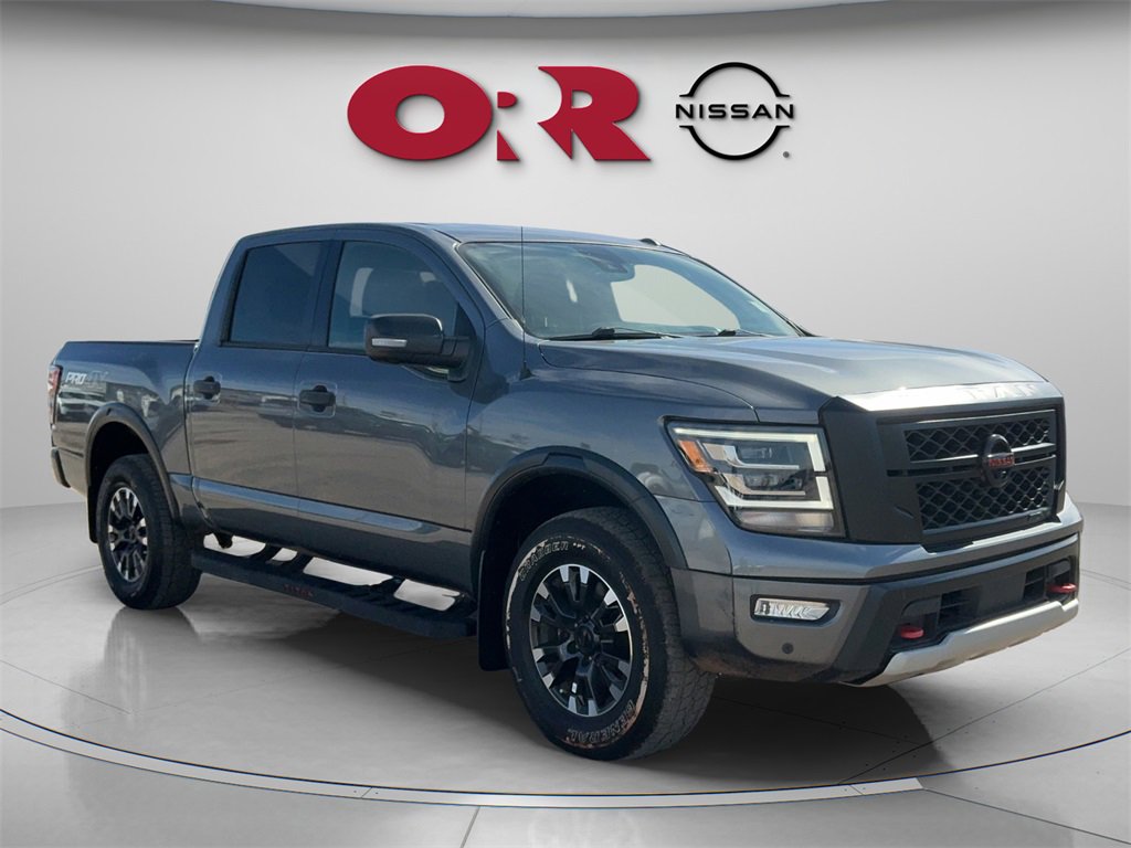 Used 2020 Nissan Titan PRO-4X w/ Pro-4x Convenience Package image 3