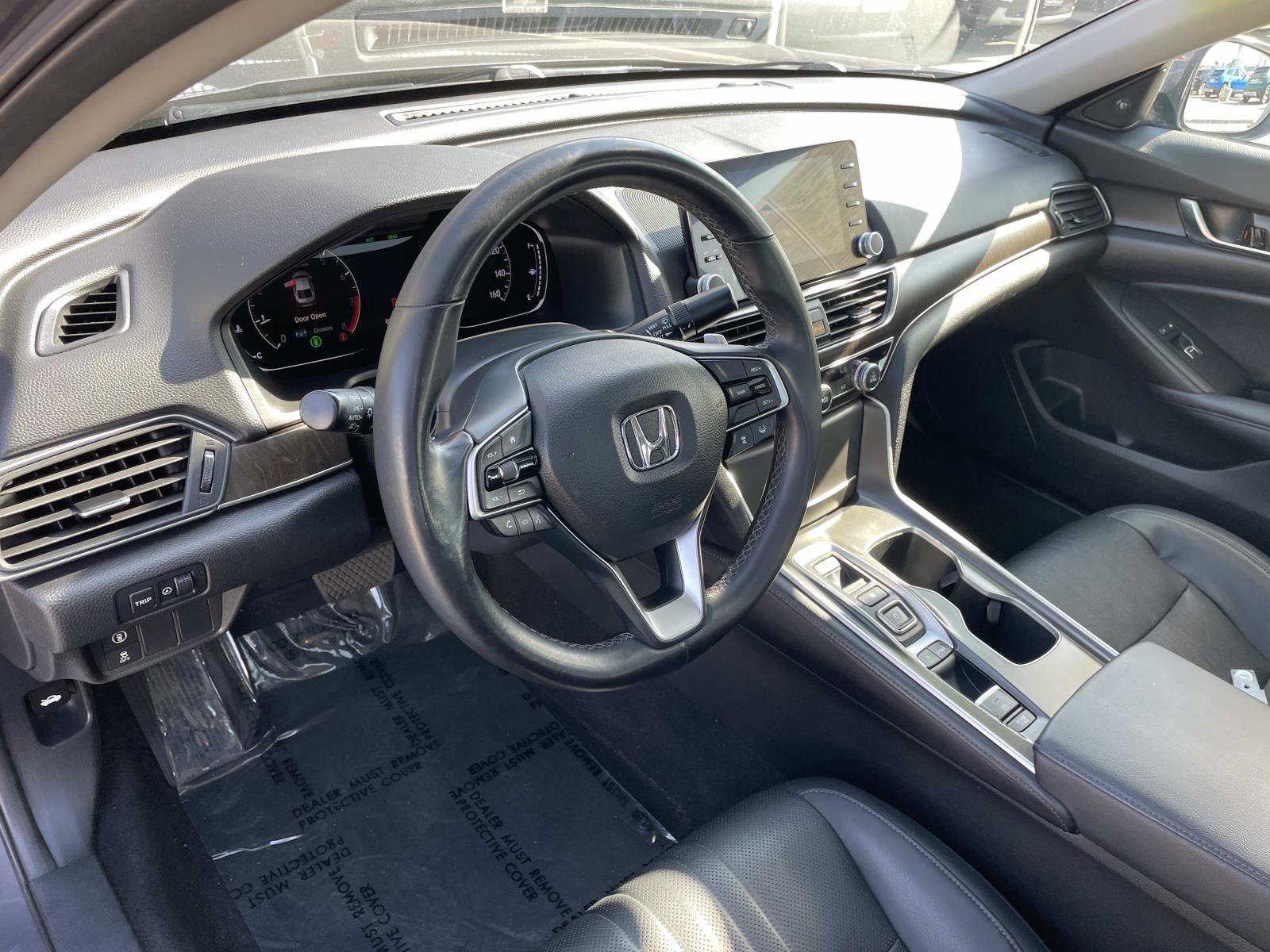 Used 2018 Honda Accord EX-L image 3