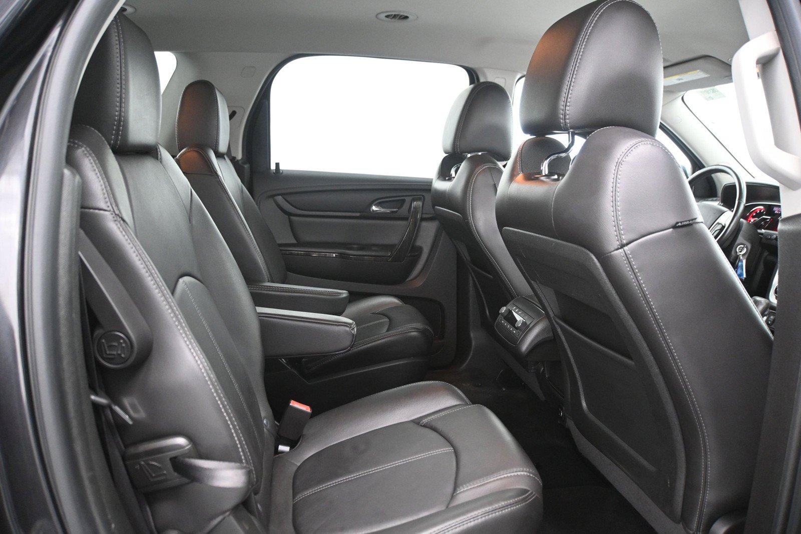 Used 2017 GMC Acadia Limited SLT AWD/4WD image 14