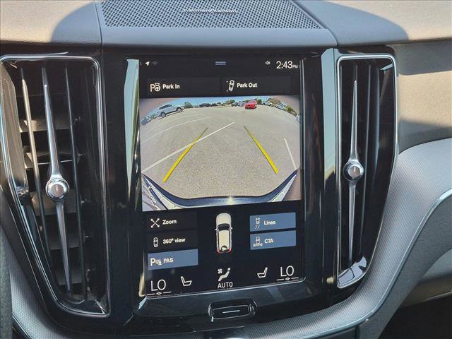 Used 2019 Volvo XC60 T5 R-Design w/ Protection Package Premier AWD/4WD image 13