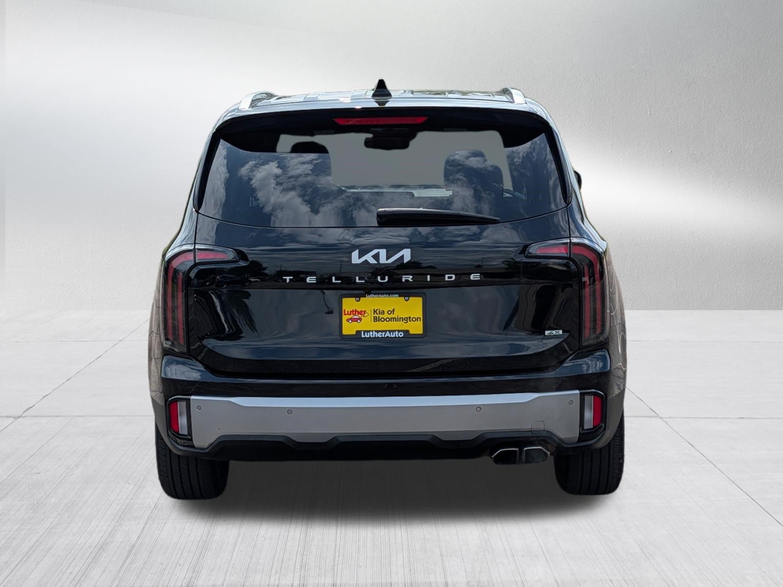 Certified 2024 Kia Telluride EX w/ EX Captain's Chair Package AWD/4WD image 6