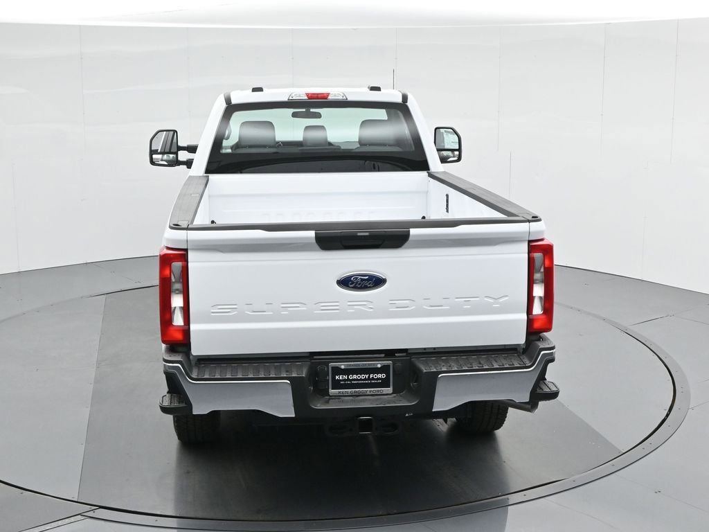 New 2026 Ford F250 XL w/ XL Chrome Package image 36