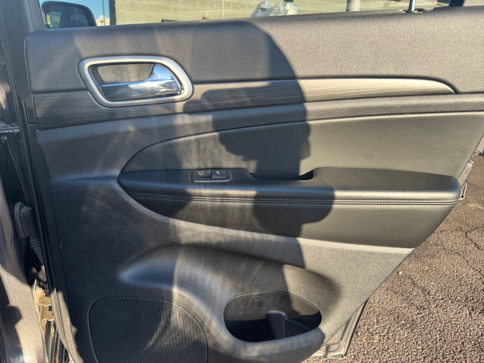 Used 2021 Jeep Grand Cherokee Laredo X AWD/4WD image 31