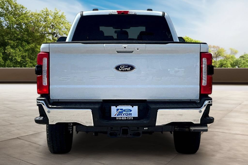 New 2026 Ford F250 Lariat w/ FX4 Off-Road Package AWD/4WD image 4