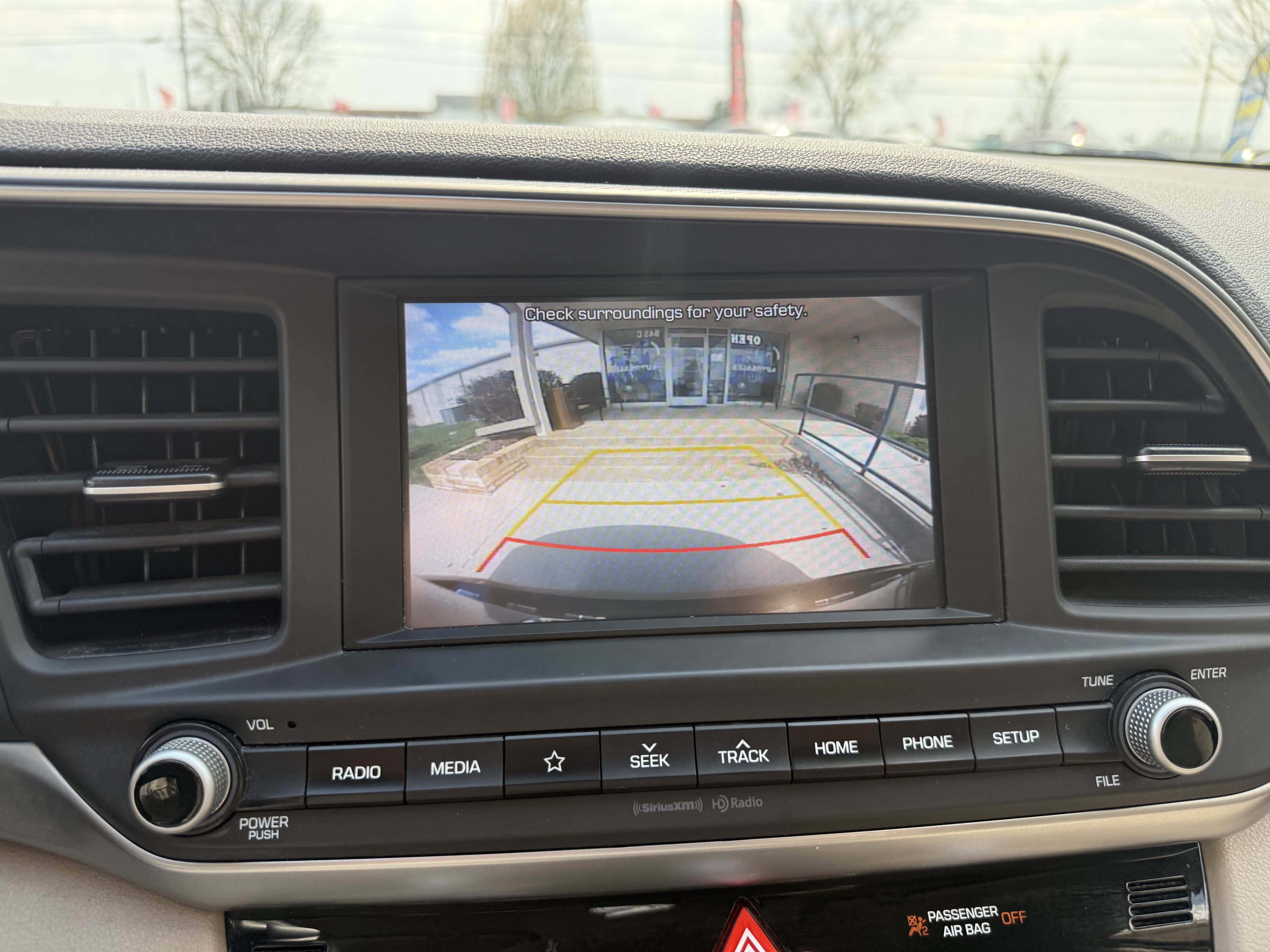 Used 2020 Hyundai Elantra SEL w/ Cargo Package (C1) FWD image 17