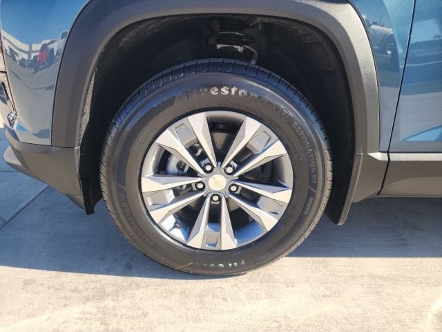 New 2026 Chevrolet Equinox LT w/ Convenience Package II FWD image 14