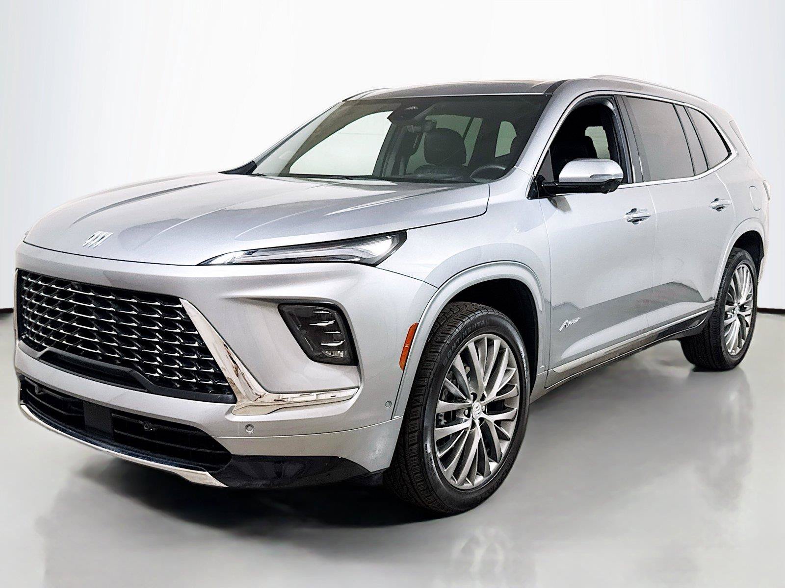 Certified 2025 Buick Enclave Avenir w/ Super Cruise Package AWD/4WD video 1