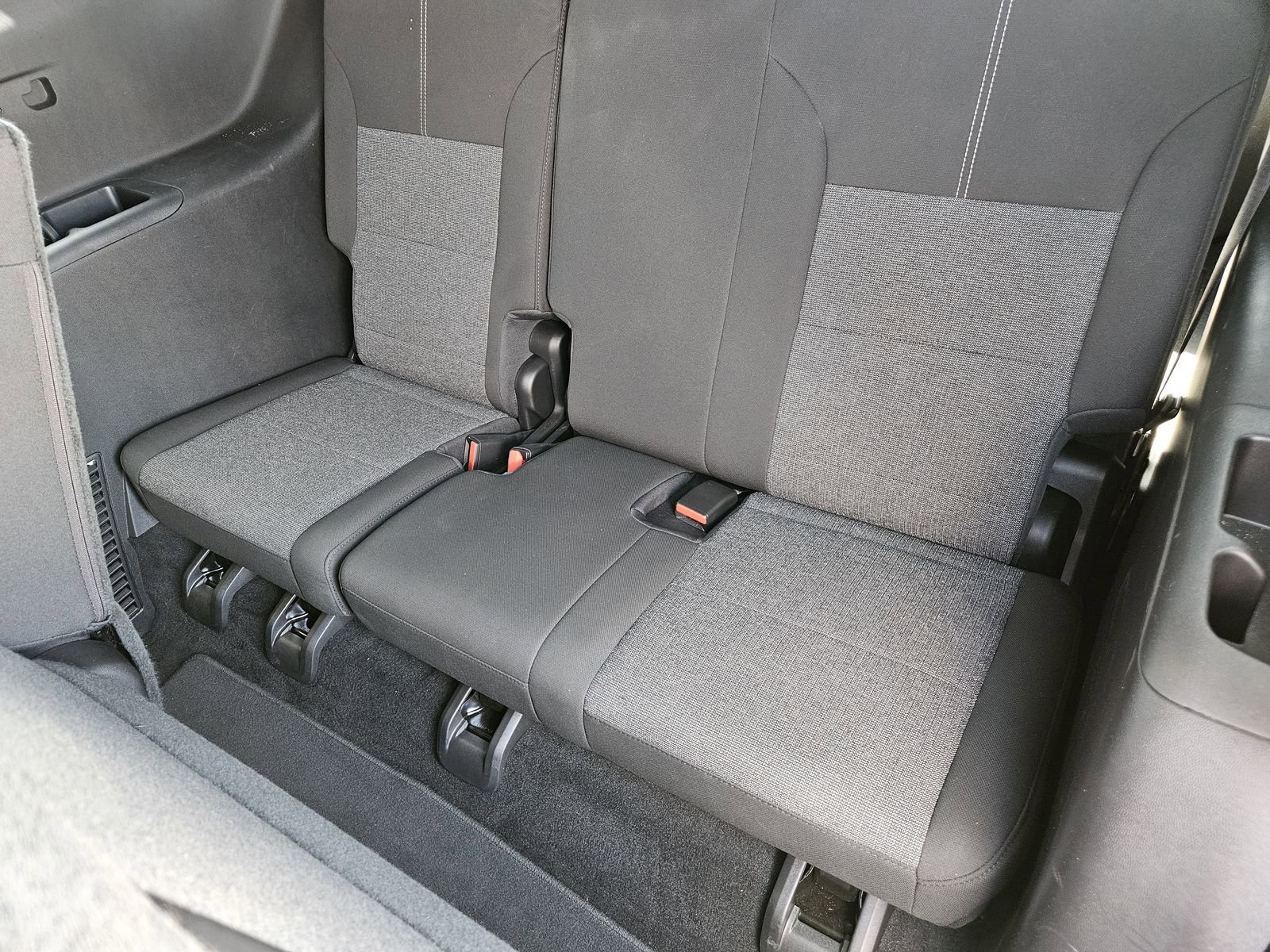 Certified 2025 GMC Acadia Elevation image 35