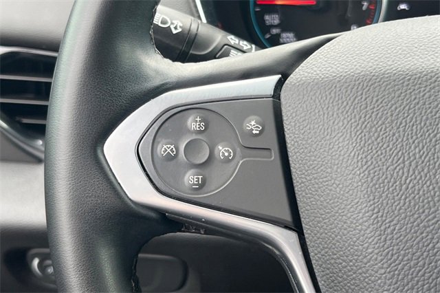 Used 2023 Chevrolet Traverse LT image 31