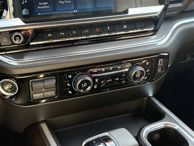 Used 2023 Chevrolet Silverado 1500 High Country w/ Technology Package AWD/4WD image 23