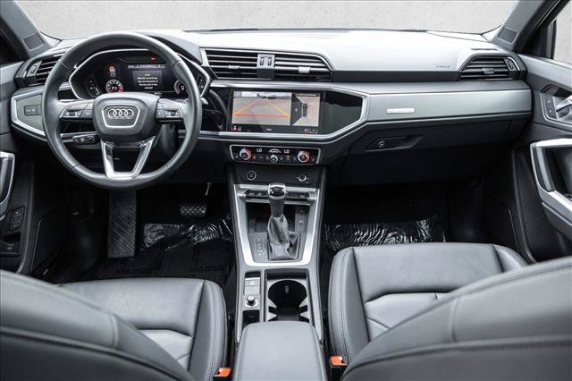 Used 2022 Audi Q3 2.0T Premium Plus w/ Premium Plus Package AWD/4WD image 21