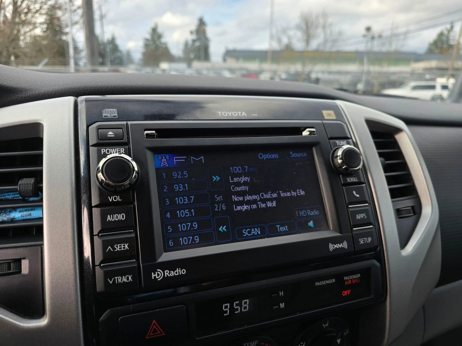 Used 2012 Toyota Tacoma PreRunner image 30