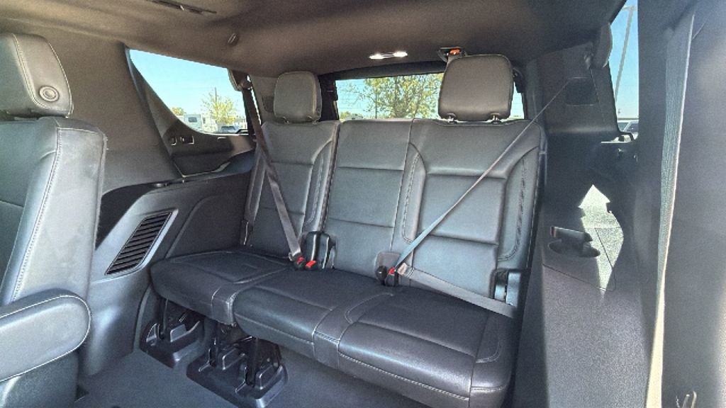 Used 2022 Chevrolet Tahoe LT w/ Luxury Package image 26
